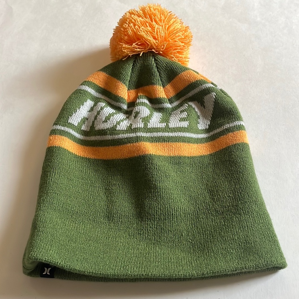 Hurley fastlane pom pom beanie ski cap hat